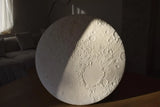 Mond aus Gips - 3D Relief Wanddekoration Exklusives Design